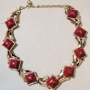 Trifari Signed Vintage VTG Red Cabochon Collar Choker Necklace Gold Tone 16"